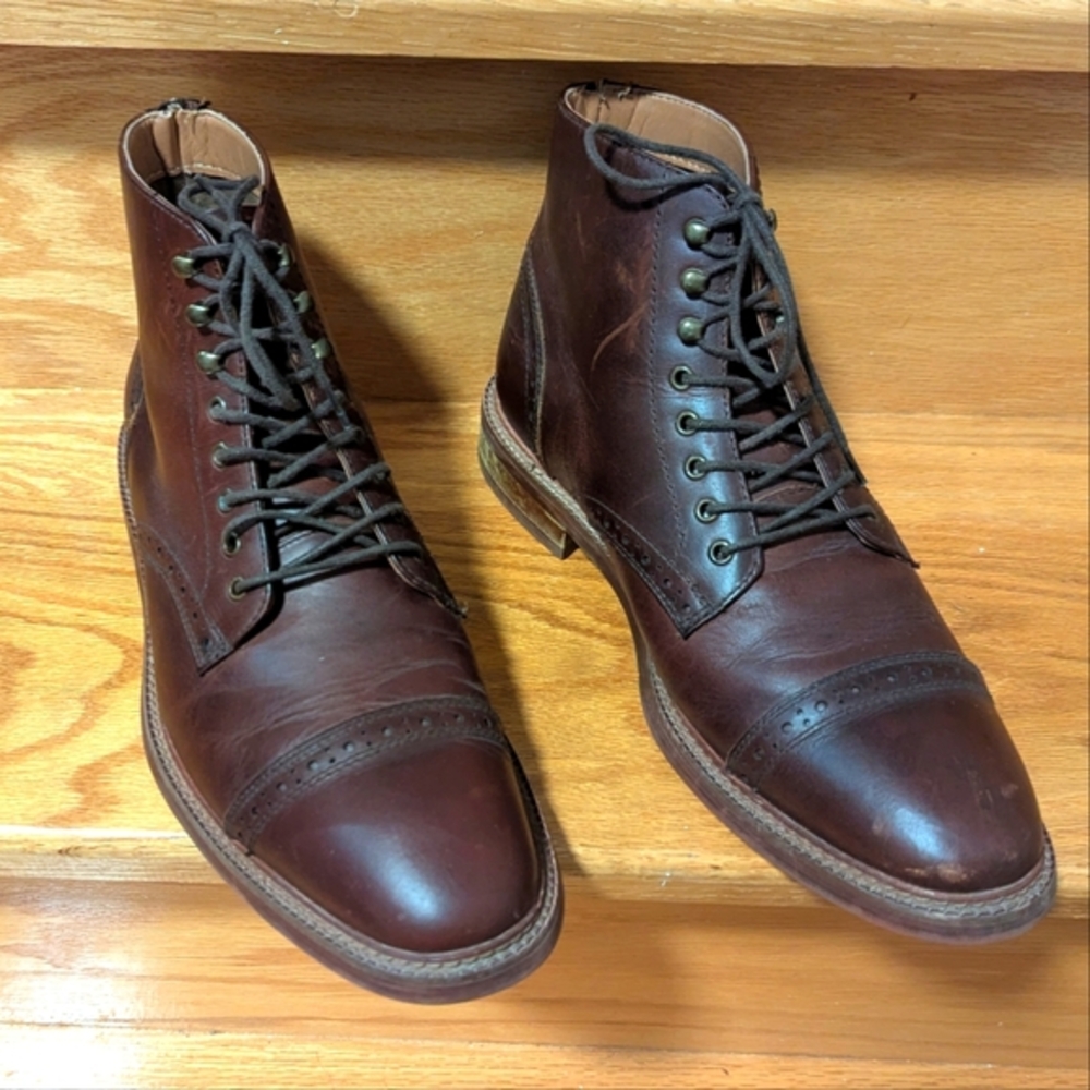Men's Brown Leather Cap-Toe Lace-Up Boots
